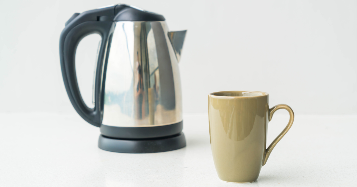 chaleira eletrica britania